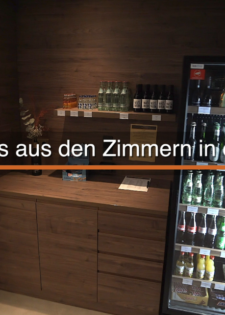 Minibars aus den Zimmern in die Flure